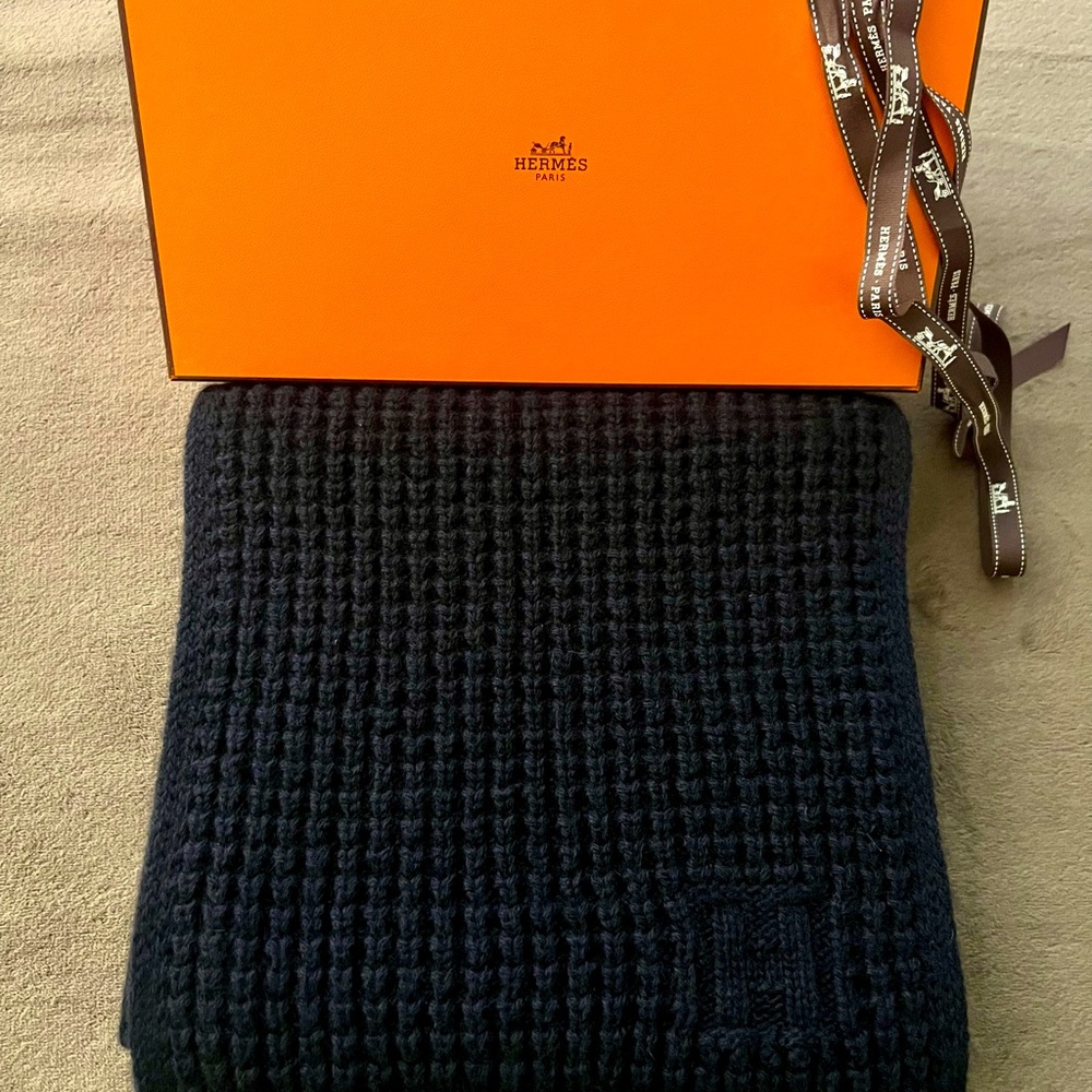 Hermes Muffler Stole Cashmere, Womens Navy blue.